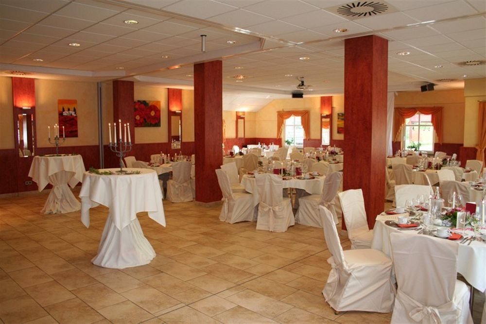 Landhotel Gross Schneer Hof Friedland  Kültér fotó